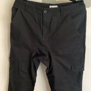 Black cargo pants with elastic tight